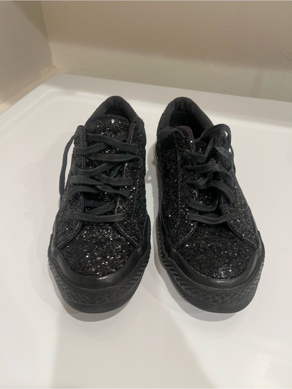 Converse Black Glitter Low-Top Sneakers